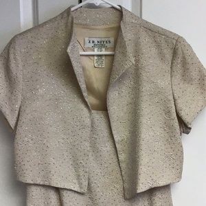 Stunning Champagne long dress🌟